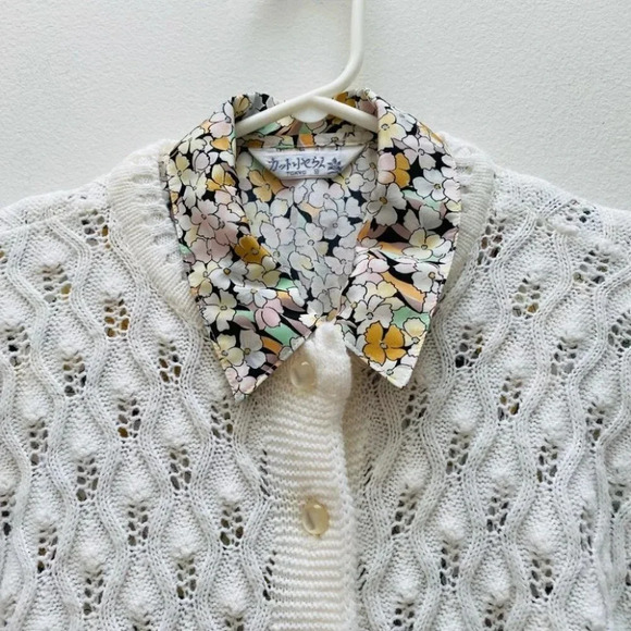 Vintage - Cottagecore Floral Button-down Blouse - Picture 8 of 8